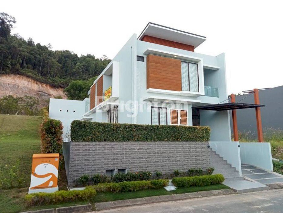 Rumah Mewah Agathis Siap Huni