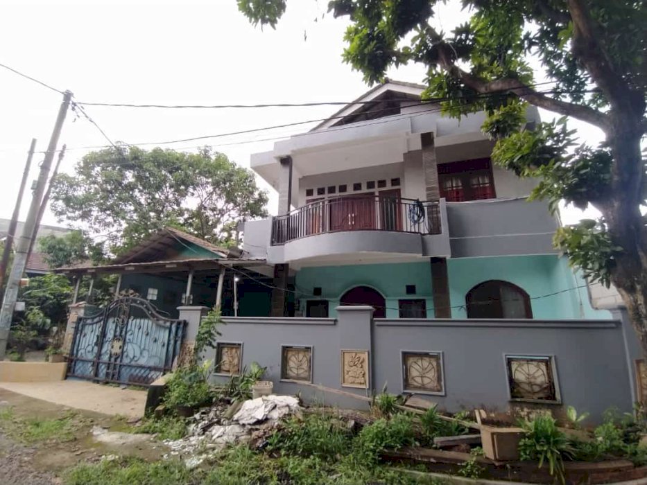 Di Jual Rumah 2 Lantai Lokasi Strategis Di Cileungsi