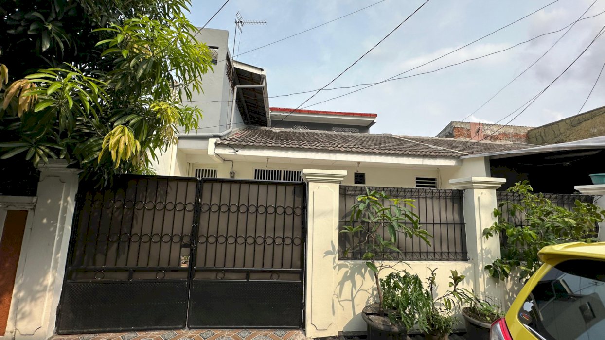 DIJUAL RUMAH 2 LANTAI BEKASI JAYA INDAH