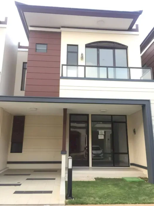 DSE 047 Di sewakan cluster allura lavon 1 tangerang