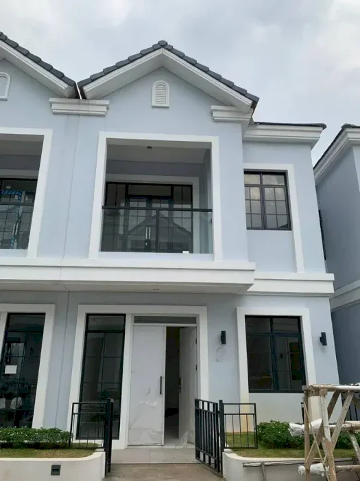 DSE 045 Di sewakan cluster viridia lavon 2 tangerang