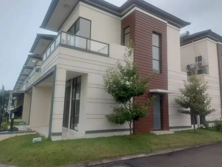 DSE 024 Di sewakan cluster lavisa lavon 1 tangerang banten