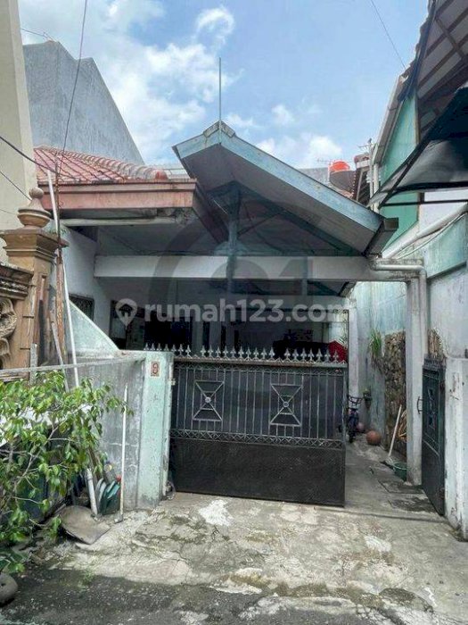 Dijual Rumah Hitung Tanah Tomang Jakarta Barat