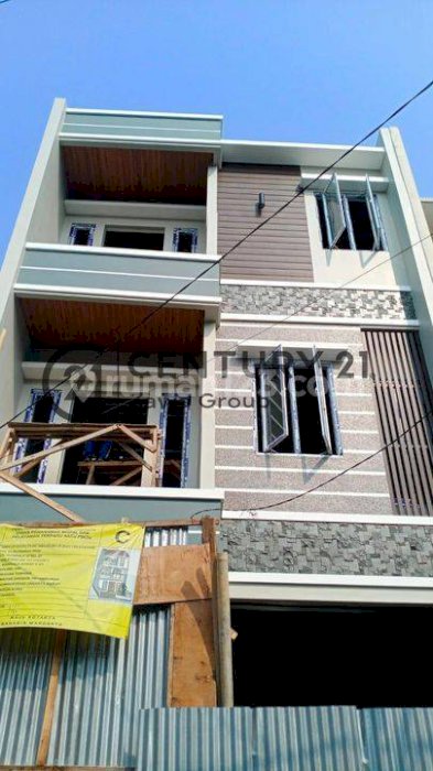 Dijual Rumah Bangunan Baru Mandala Barat Tomang