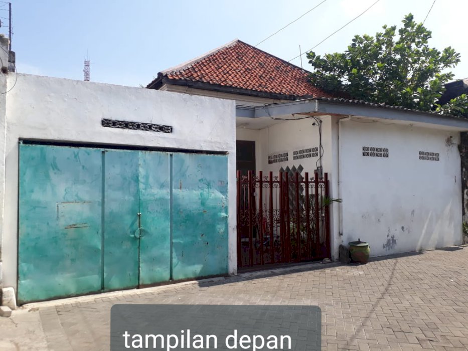 Rumah luas pusat kota Surabaya