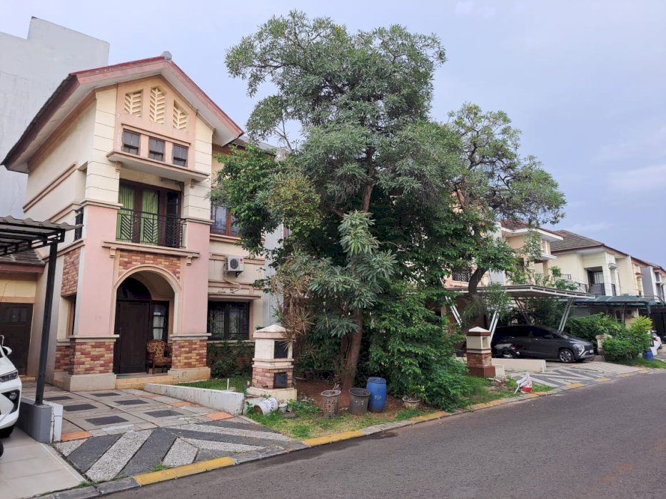 DIJUAL RUMAH CLUSTER PASADENA NO.28