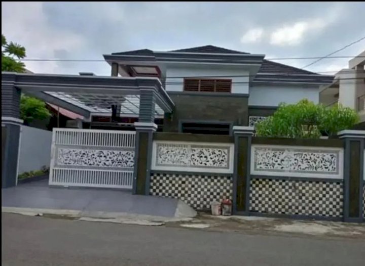 Rumah mewah di jual