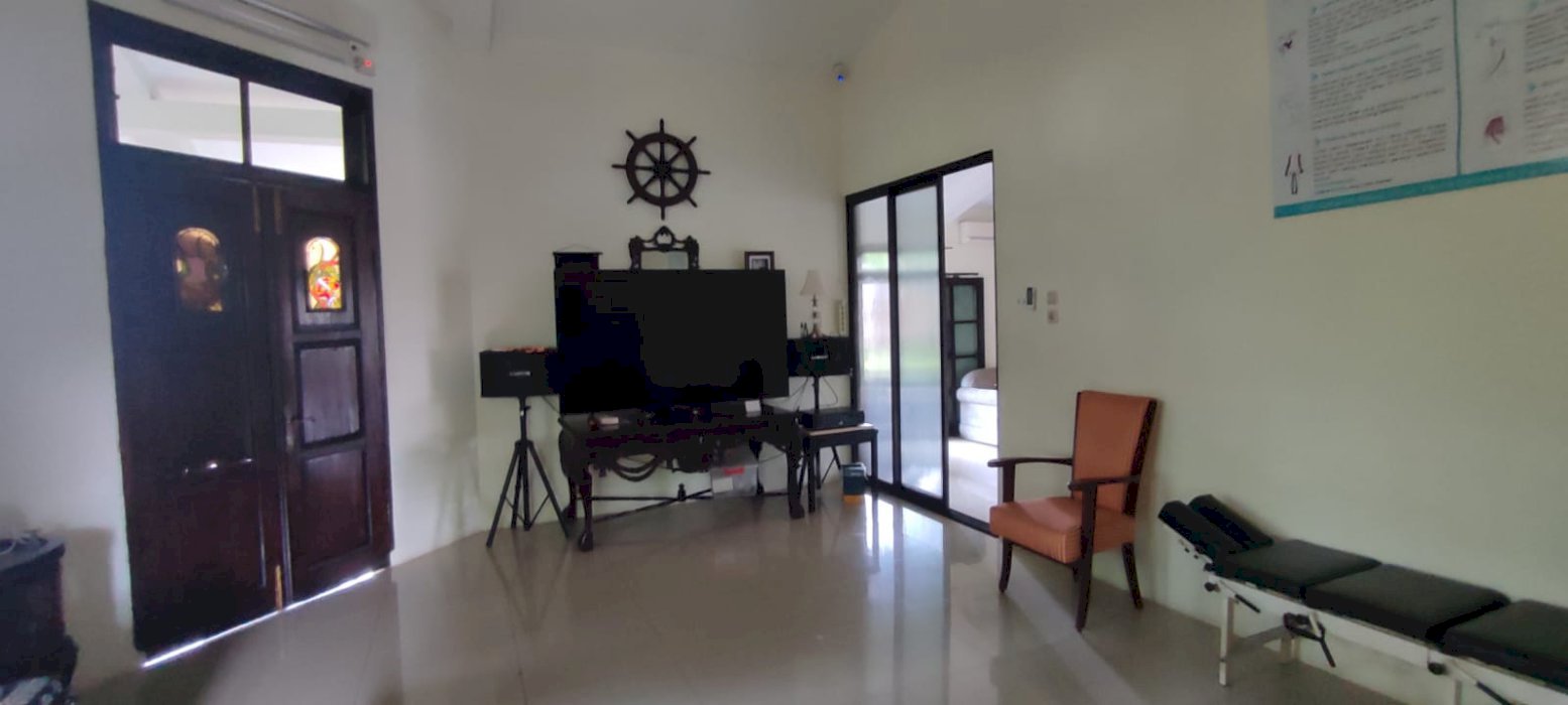 Rumah dengan lahan yg luas