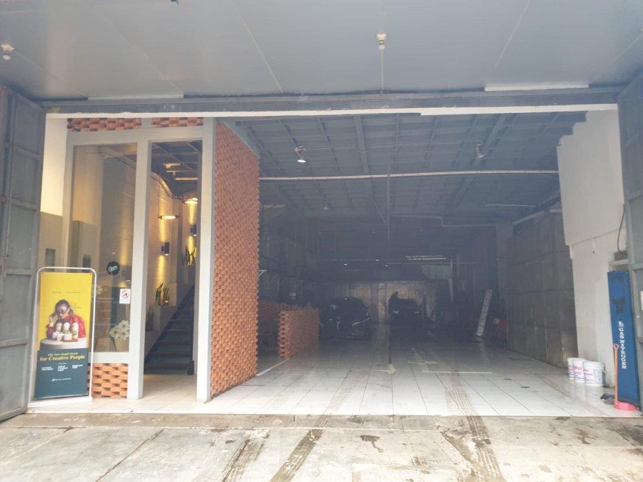 Rumah dan Ruang Usaha