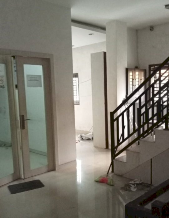 Toko dijual di batoh