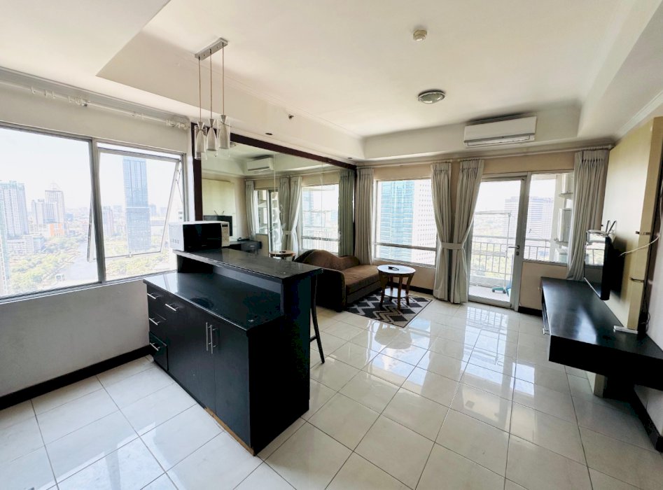 Jual Apartemen Sudirman Park 3+1 BR Fully Furnished