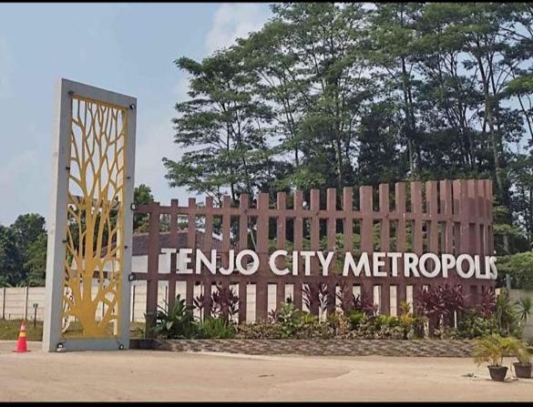 JUAL Rumah strategis di bogor barat.