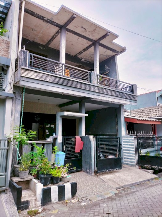 RUMAH 2 LANTAI WISMA PENJARINGAN RUNGKUT SURABAYA
