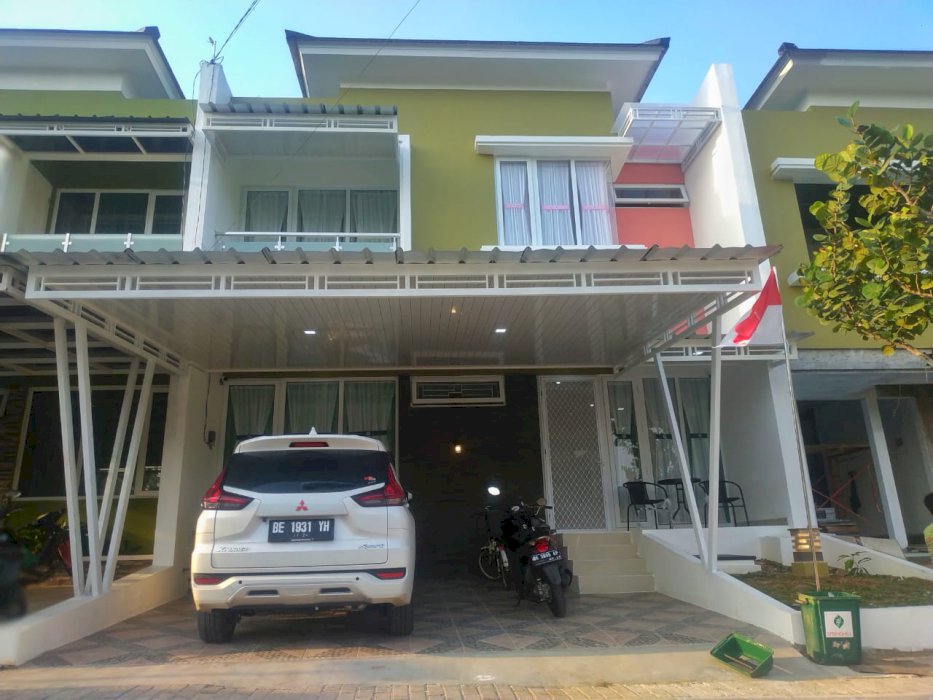 DIJUAL RUMAH 2 LANTAI FULL FURNISH KEMILING BANDAR LAMPUNG