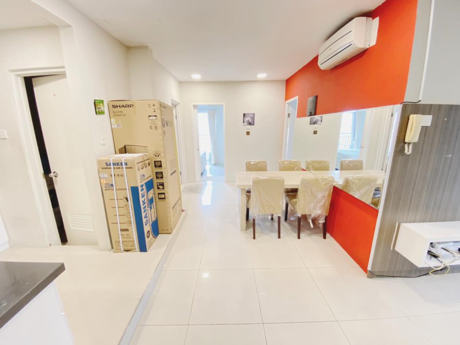 Sewa Apartemen Cosmo Mansion (Jakarta Residence) 2 BR Full Furnish
