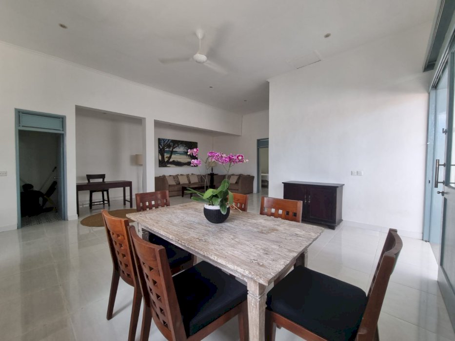 JUAL RUMAH LOKASI KEROBOKAN