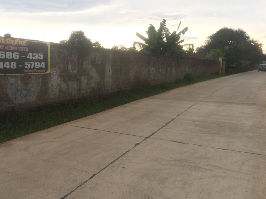 Tanah pinggir jalan Cor, akses Kontainer 40 ft