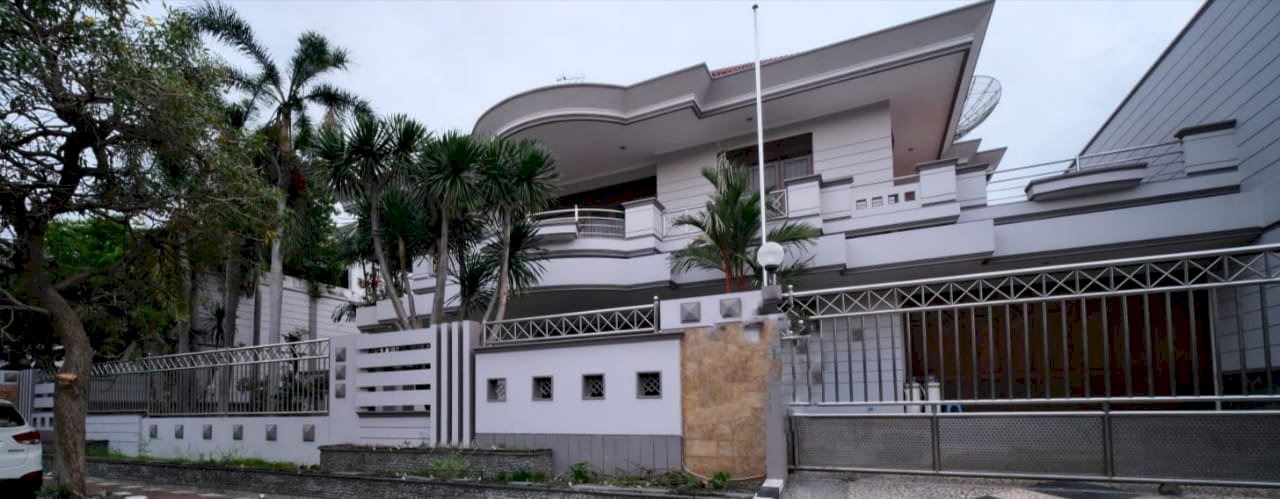 Dijual Murah Rumah Satelit Town House 1, Suko manunggal Surabaya