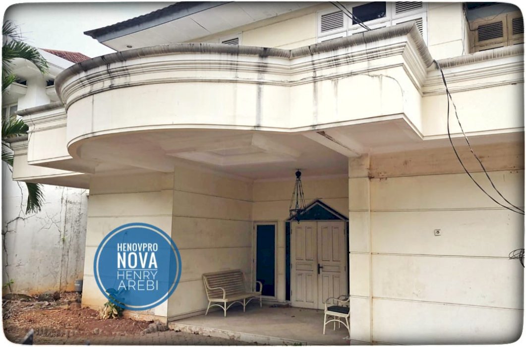 TURUN HARGA DARI 42 M JADI 20 DIJUAL BU Rumah di Menteng