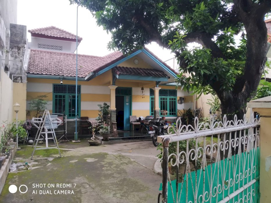 DI JUAL RUMAH LUAS STRATEGIS DI CIREBON