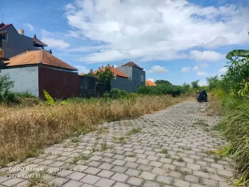 tanah 1,5 are di dalung kaja