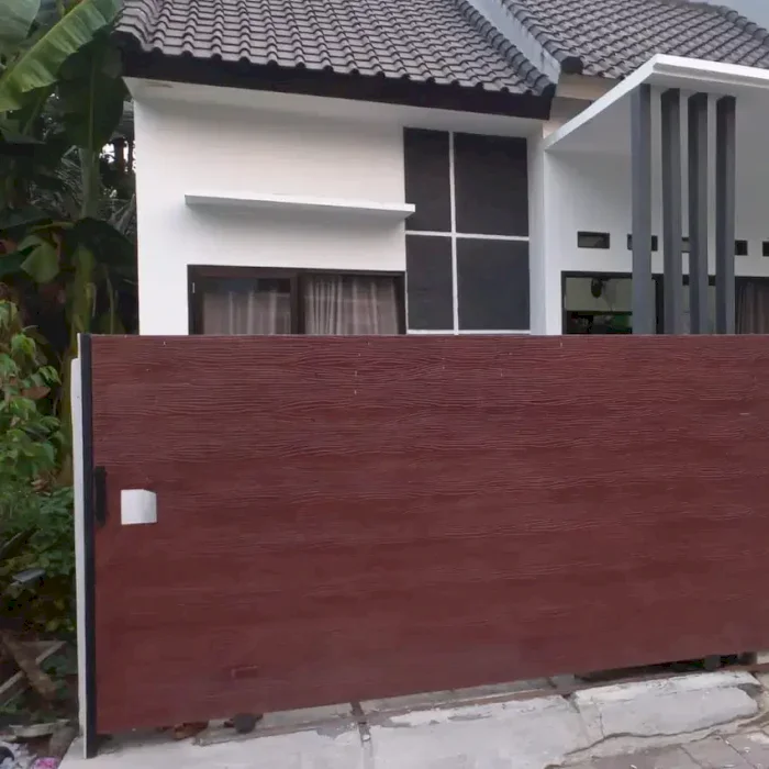 rumah minimalis lantai 1 di jalan padma, penatih