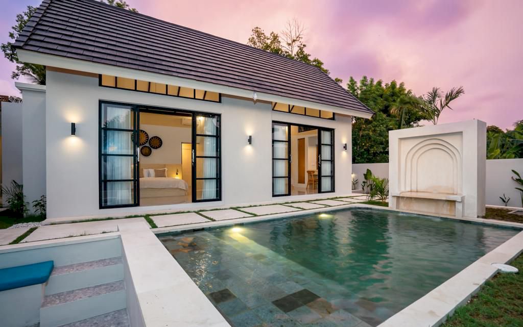 VILLA DI JUAL LOKASI PADONAN CANGGU BALI