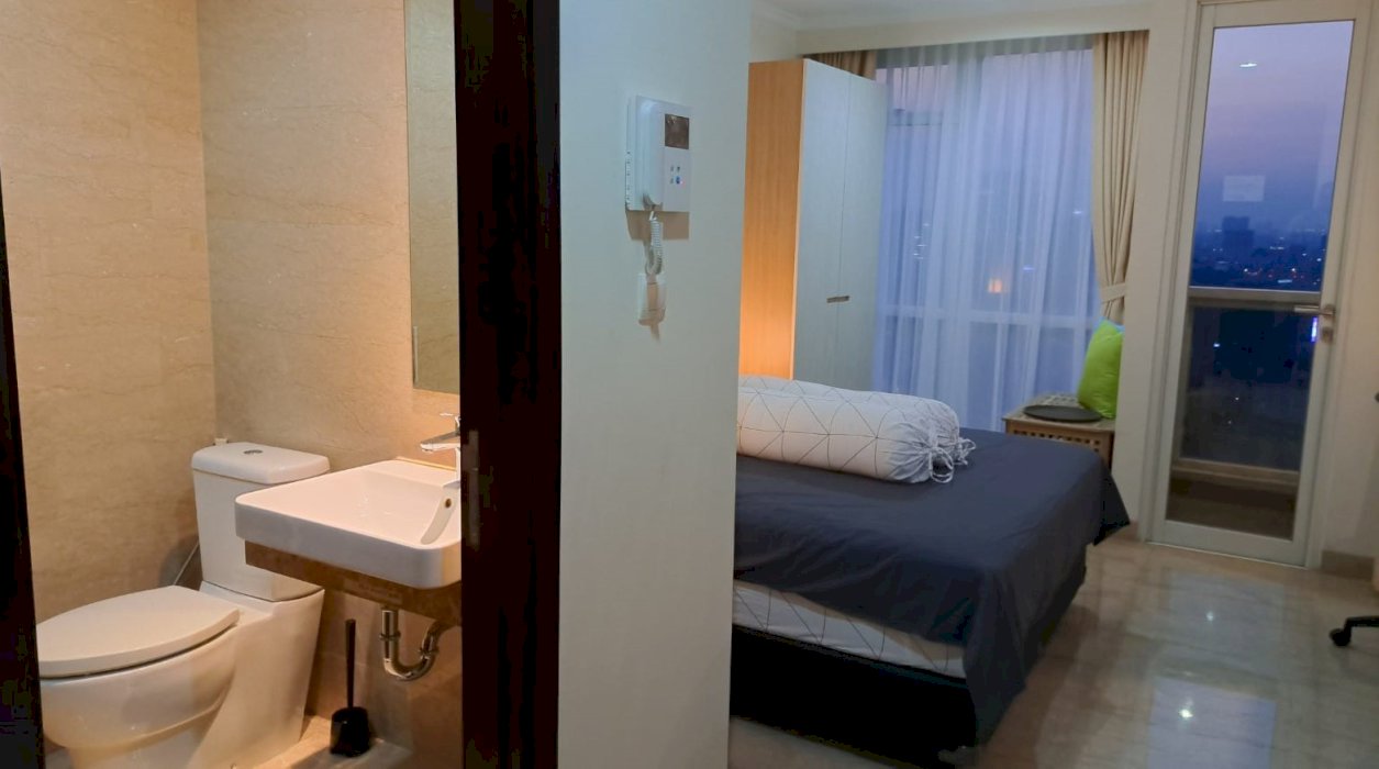 Sewa Apartemen Menteng Park Cikini Tipe Studio Fully Furnished...