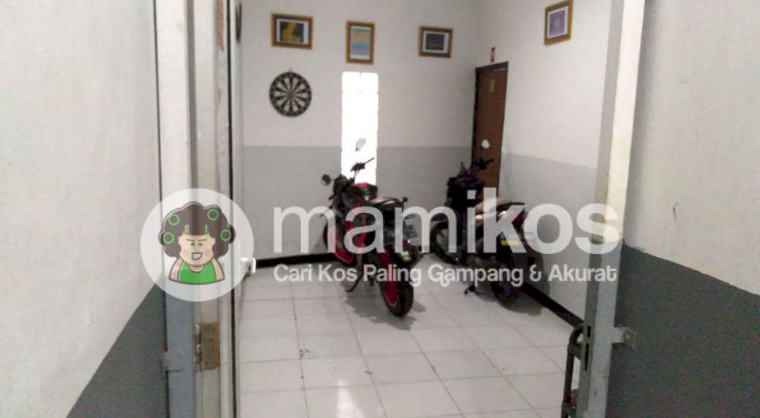 Jual Rumah dan kosan 5 lantai