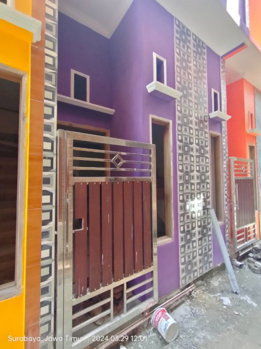 Rumah siap huni di Surabaya minimalis
