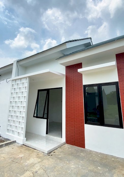 Rumah subsidi pinggir jalan raya provinsi