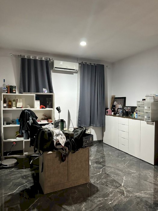 DIJUAL RUMAH ELEGAN DI SUVARNA SUTERA TANGERANG