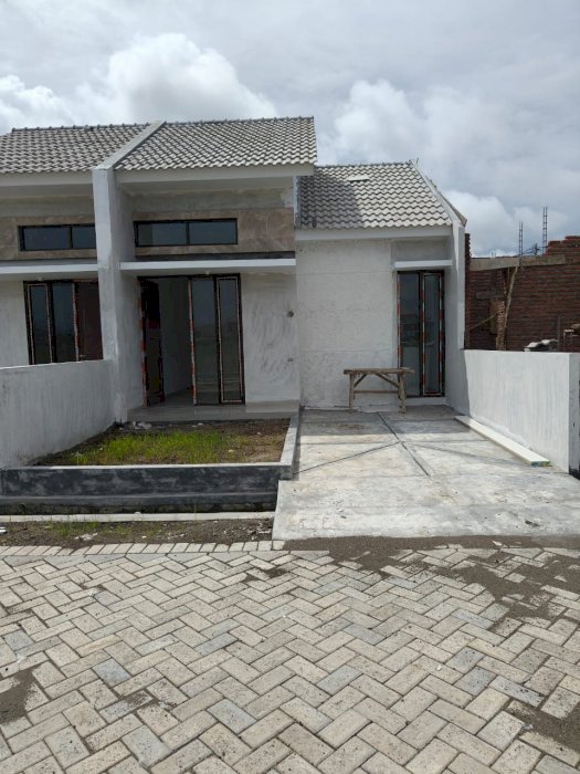 Rumah Baru Dekat Bandara Griya Candramas Sedati