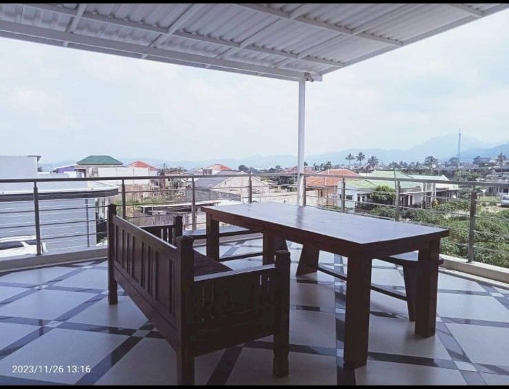 Rumah Mewah Di Kawasan Cipanas Puncak Beserta Dengan Isinya