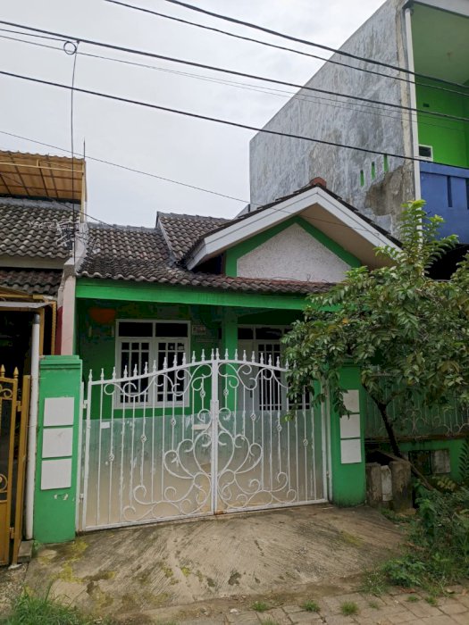 DI JUAL RUMAH STRATEGIS DI PERUM ASTER TANGERANG KONDISI SIAP HUNI