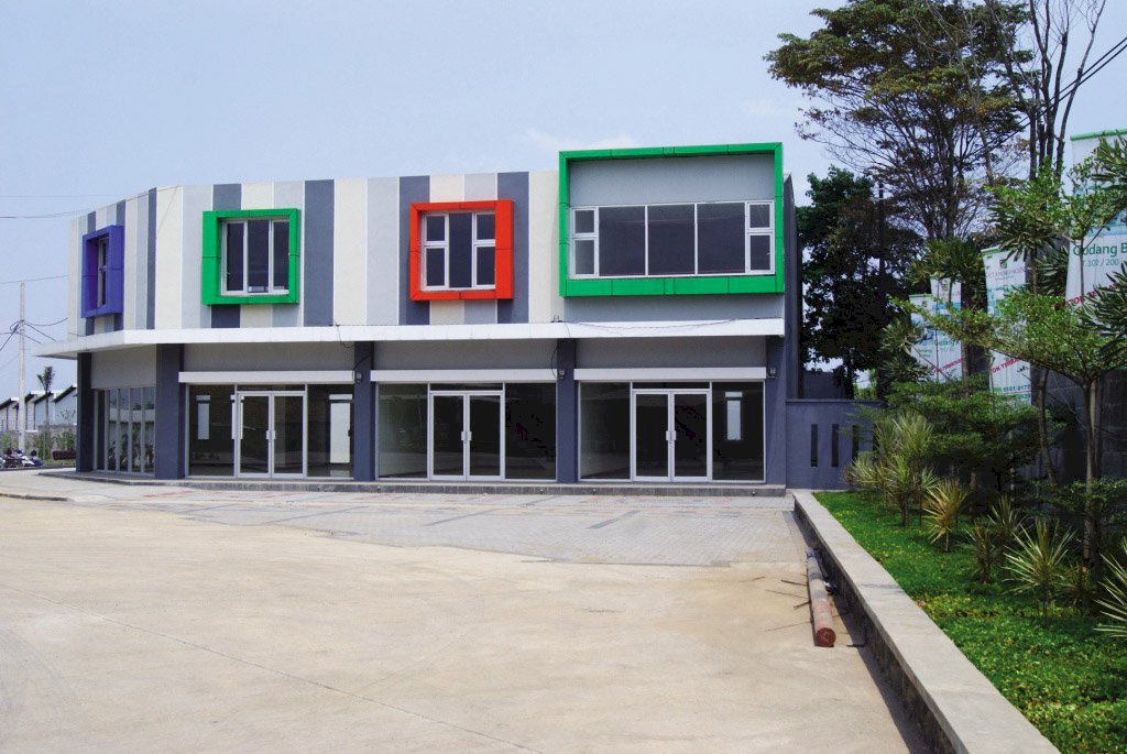 Ruko Strategis Pinggir Jalan Raya Utawa Dekat ke Kawasan Industri
