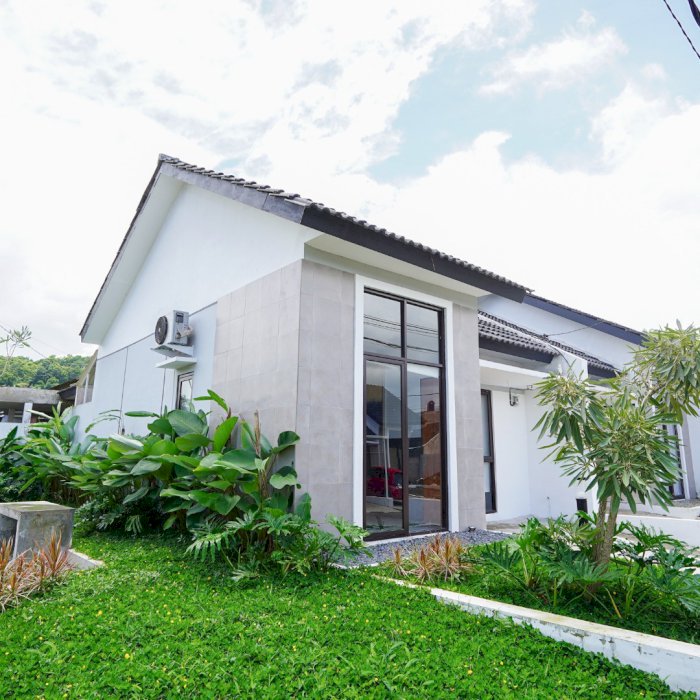 Rumah Mewah Harga Terjangkau di Lokasi Strategis Bandung Selatan