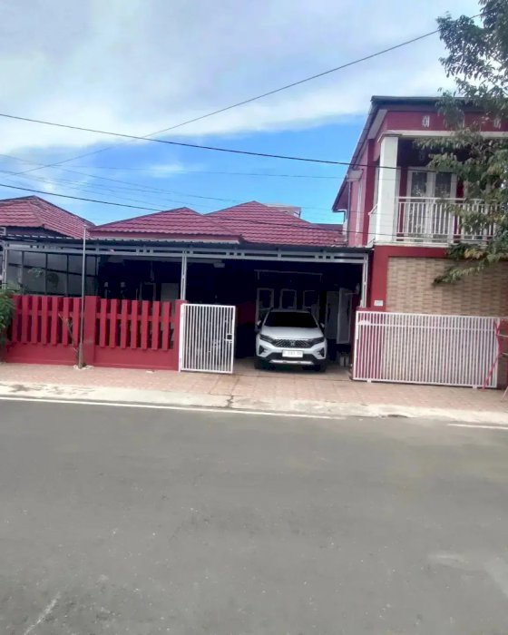 Dijual rumah beserta parabotannya