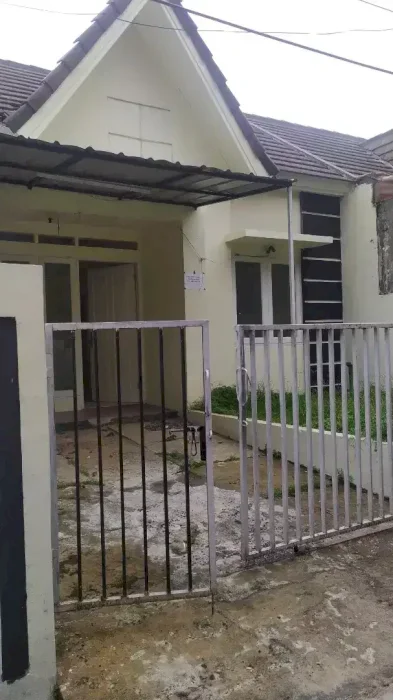 Rumah asri dan nyaman