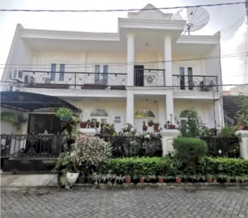 DIJUAL SEGERA RUMAH MEWAH 2 LANTAI