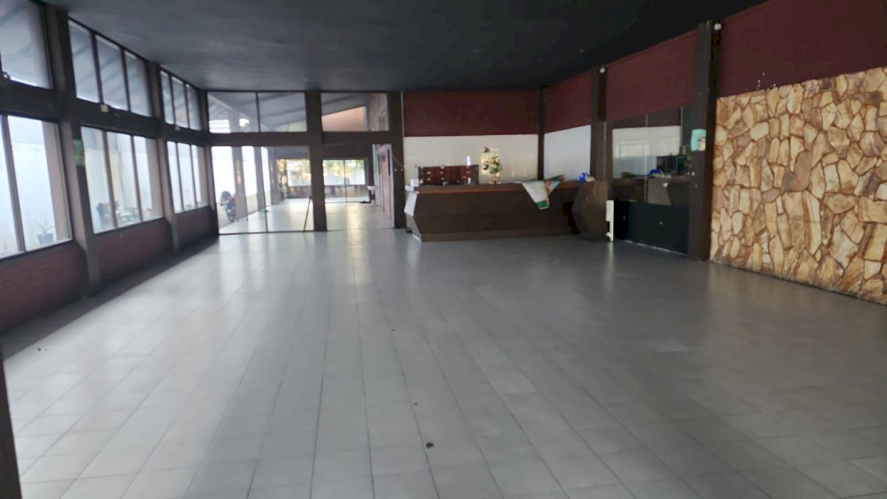 ARIF RAHMAN HAKIM (MERR) SURABAYA EX RESTO