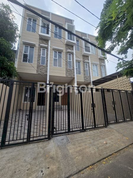 DIJUAL RUMAH MURAH FURNISHED DI DUTA RESIDENCE DI JAKARTA BARAT