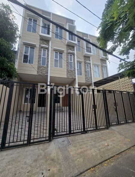 DIJUAL RUMAH FURNISHED DI DUTA RESIDENCE JAKARTA BARAT