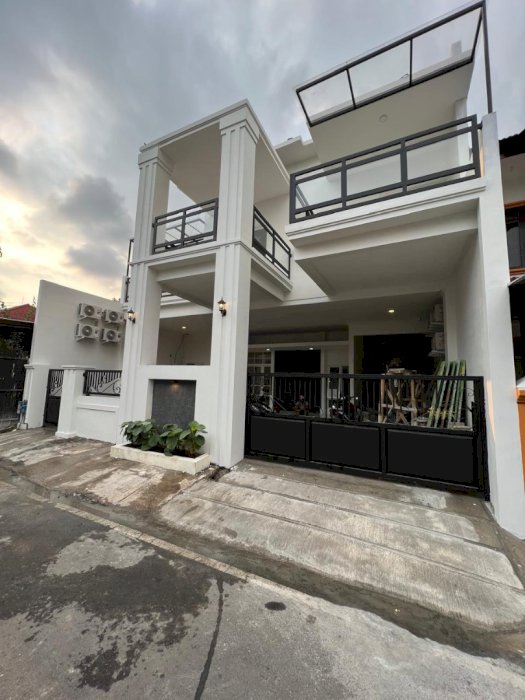 Rumah kost  Exlusif 25 kamar dekat kampus unibraw dan itn