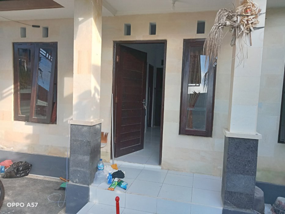 DISEWAKAN RUMAH STRATEGIS DI TABANAN BALI