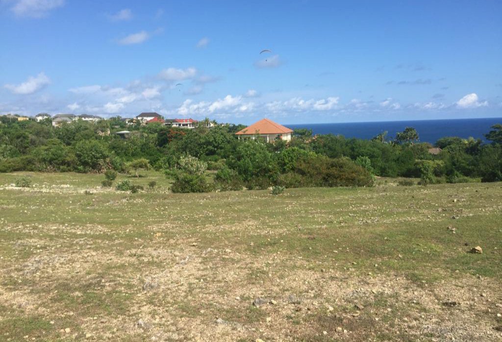 DIJUAL ATAU DI SEWAKAN TANAH VIEW LAUT PANDAWA BALI