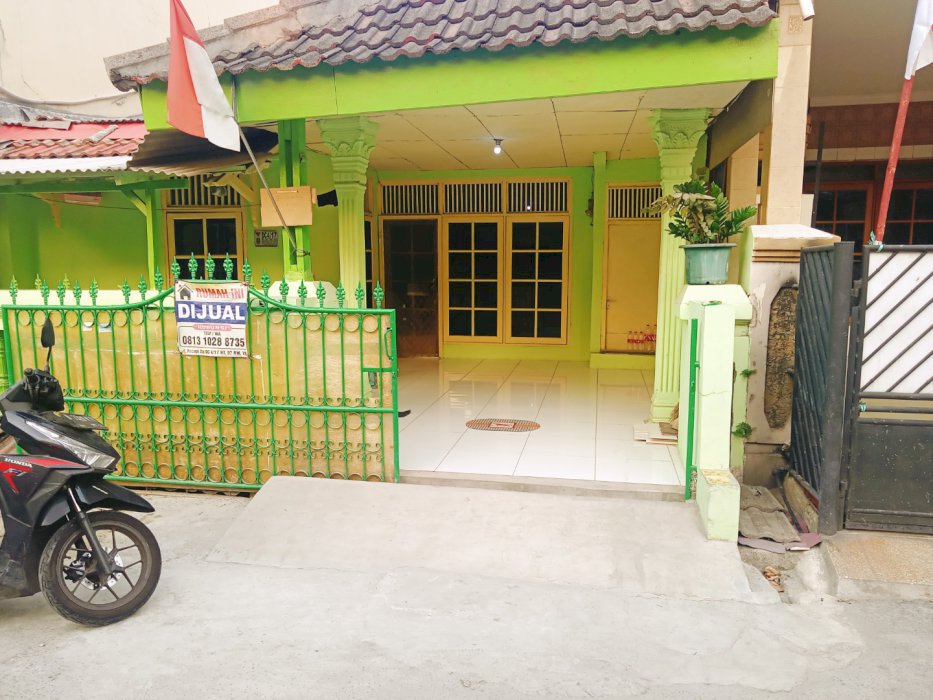 DIJUAL CEPAT RUMAH BEKAS DEKAT STASIUN CAKUNG DAN TERMINAL PULOGEBANG