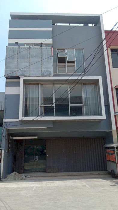 Ruko Siap Huni Di Jual, lokasi seberang Metropolitan Mall Bekasi