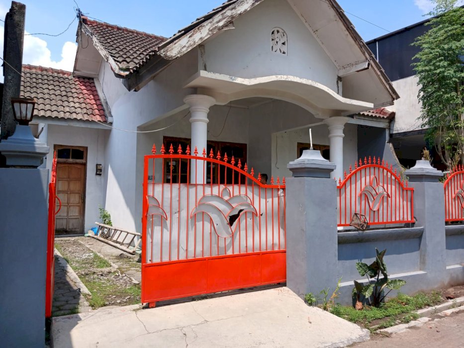 Dijual rumah tinggal di kawasan berkembang  berbah jogja