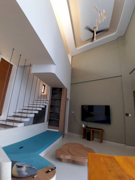 DIJUAL VILLA 3 LANTAI MURAH UNGASAN KUTA SELATAN BALI